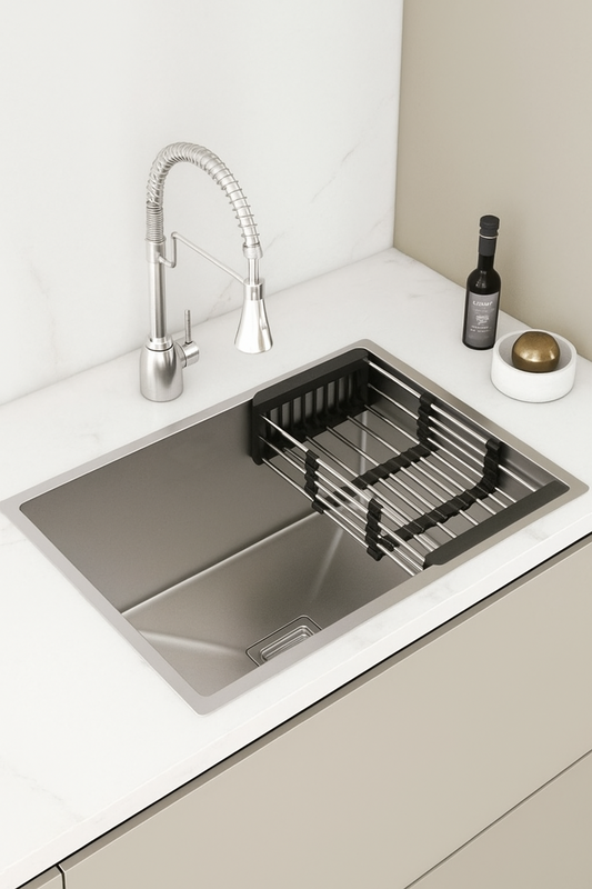 Handmade Single Bowl Kitchen Sink (24 x 18 x 10 Inches) 304 Grade Stainless Steel Sink