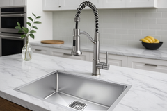 Handmade Single Bowl Kitchen Sink (24 x 18 x 10 Inches) 304 Grade Stainless Steel Sink