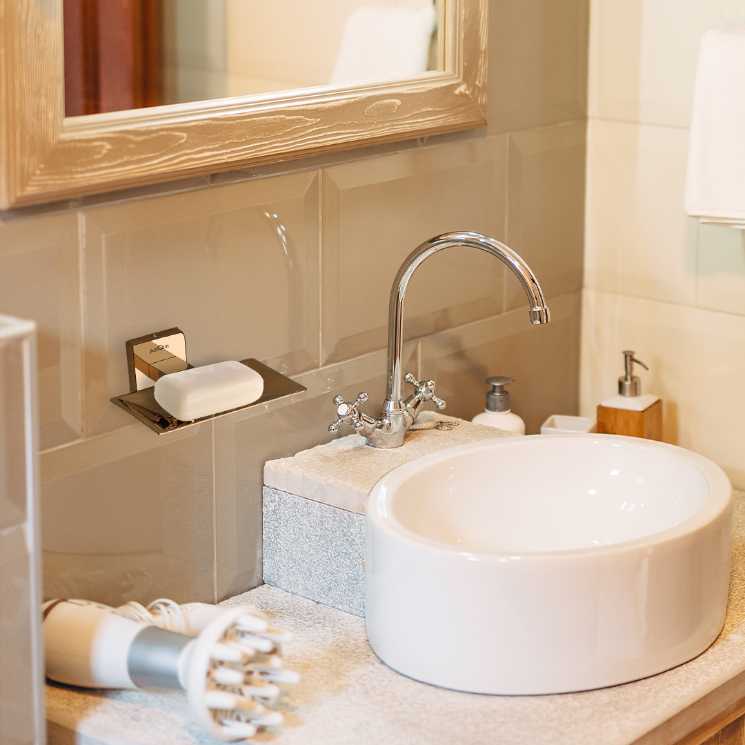 Stainless Steel Rose Gold Soap Dish Holder for Bathroom (12.5X12X4.6 CM)