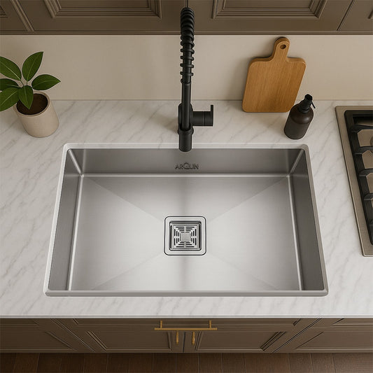 304 Grade Handmade Single Bowl Kitchen Sink (32x20x10 Inch)