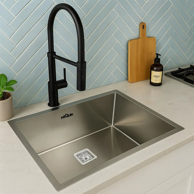 21x18x9 Inch 304 Grade Handmade Single Bowl Kitchen Sink Stainless Steel